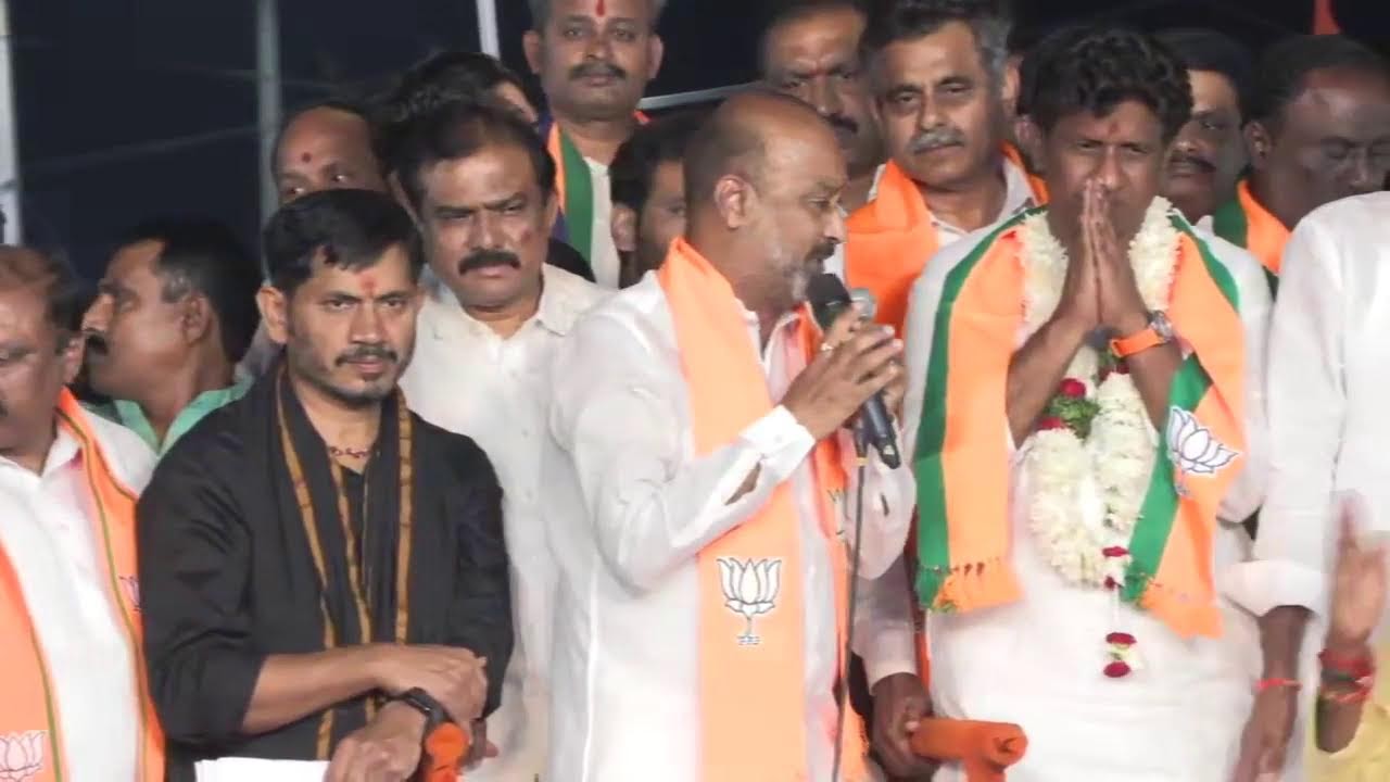 Live : BJP Roadshow at Shivaji Statue,Shaikpet as part of Jubilee Hills Byelection campaign