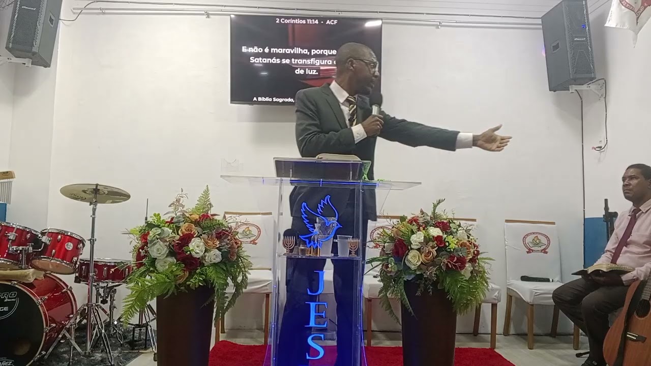 CULTO DE DOUTRINA TEMA: APLAUDINDO OS FALSOS APÓSTOLOS.
