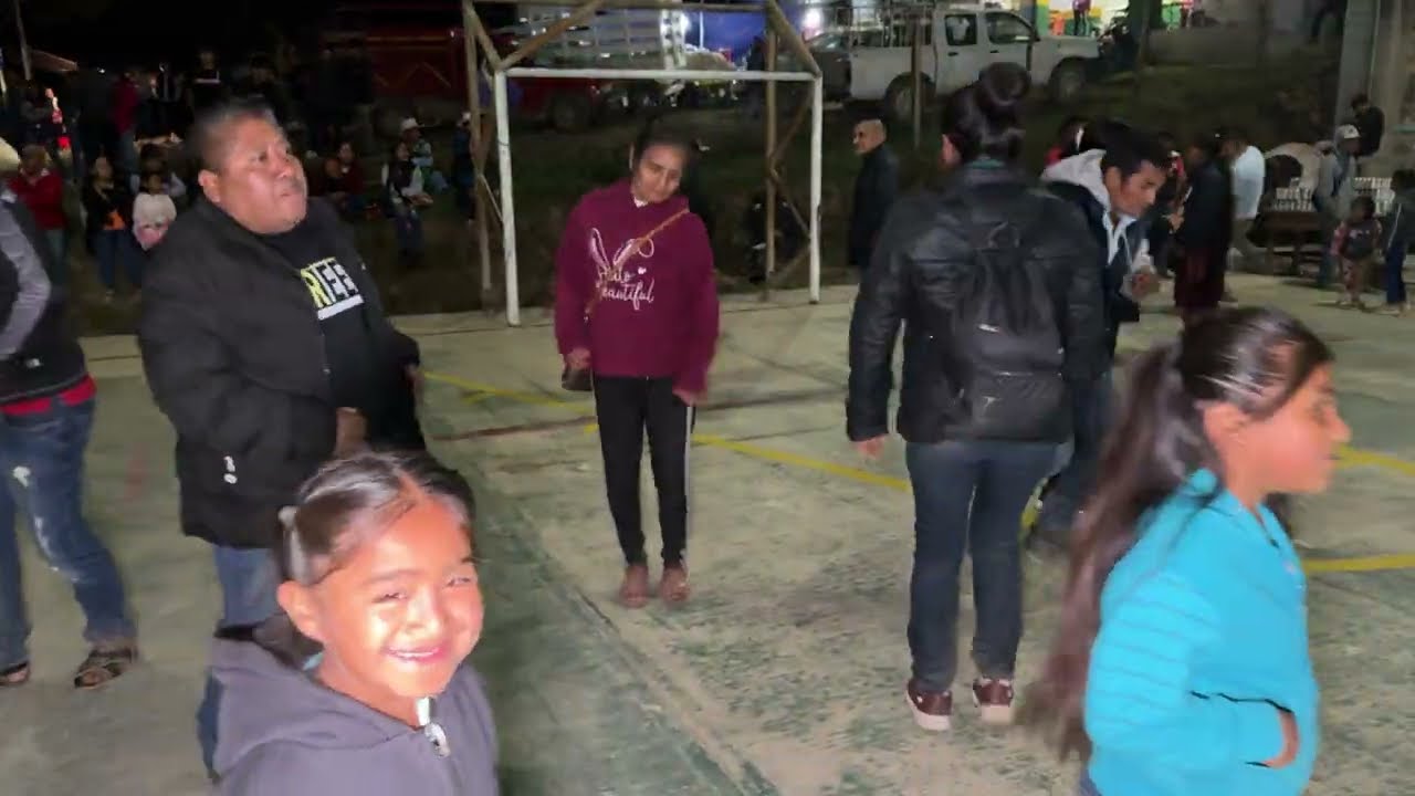 😱😱Hubieras traído a la tía que dejaste en casa compadre😱😱