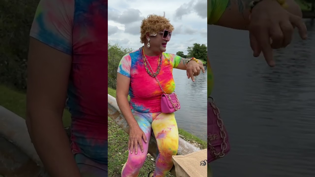 Lina la Jabá sorprende a La Pia en el care de su marido.