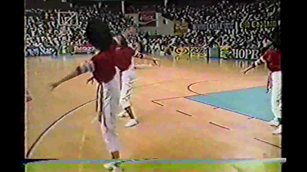 Ginebra San Miguel Super Angels PBA game halftime
