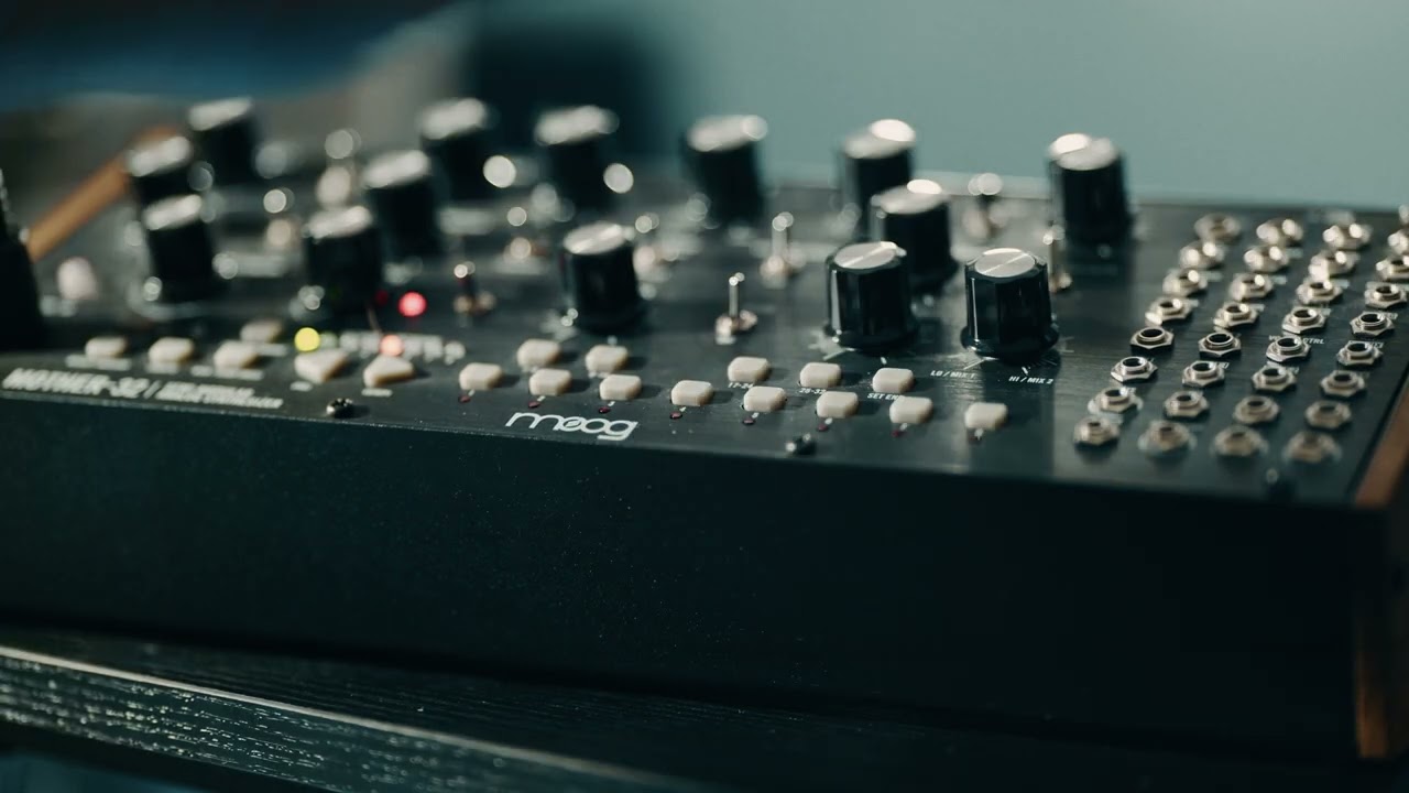 moog mother-32 ambient | relaxing improvisation