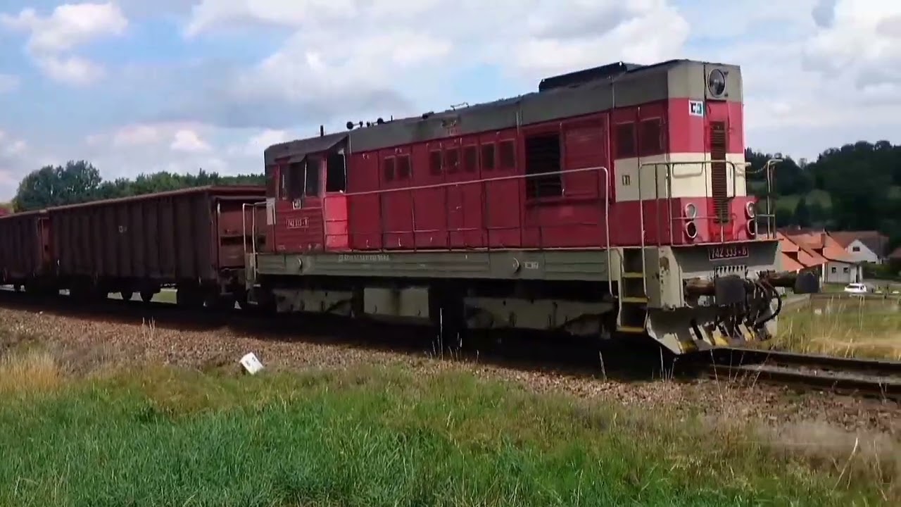 Nákladní a osobní vlaky na trati 223 Sedlčany -Olbramovice