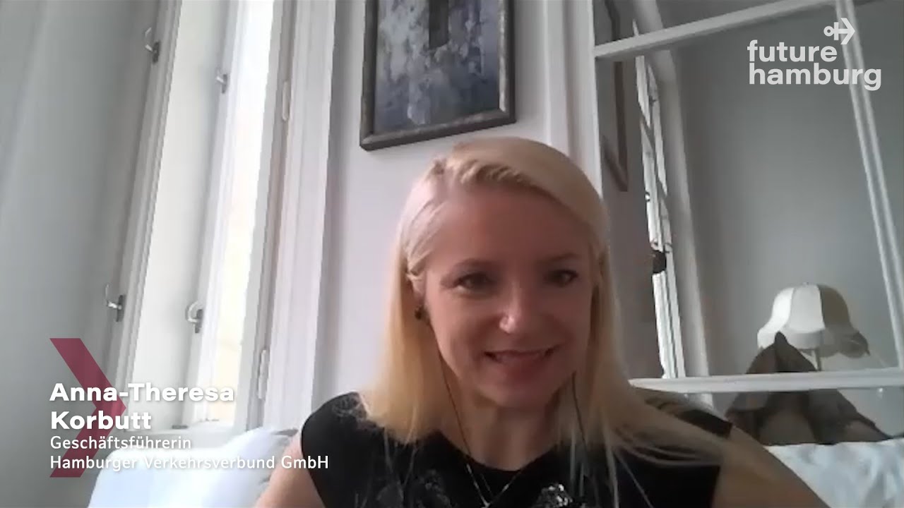 FUTURE HAMBURG TALK x Anna-Theresa Korbutt