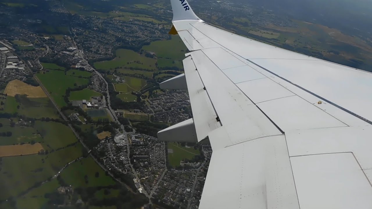 Ryanair Boeing 737 MAX 8-200 Taxi & Take Off from Leeds Bradford Airport Runway 32