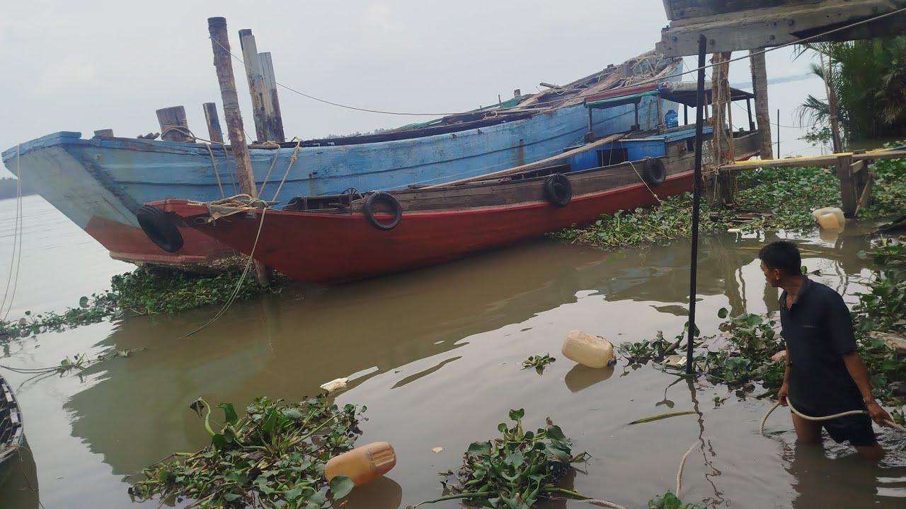 Đã bán/Bán ghe 10 tấn trở lên giá 20 triệu 0983645853
