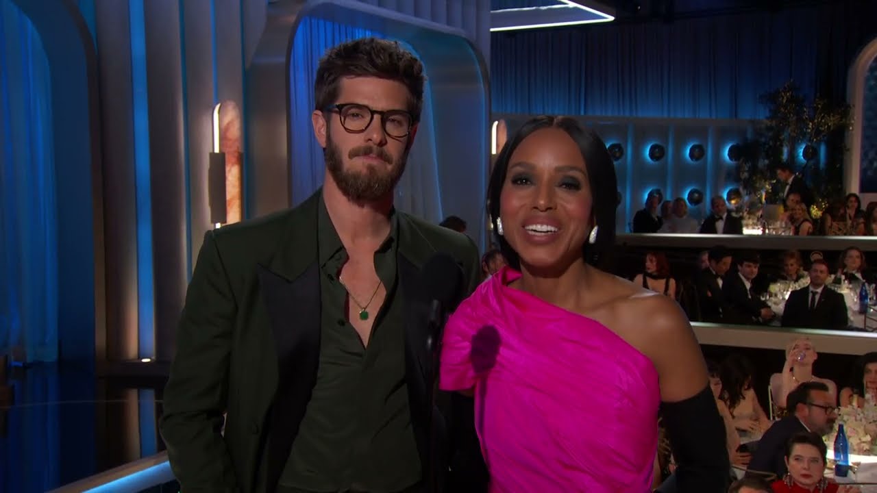 Andrew Garfield & Kerry Washington Present Female Actor Motion Picture Musical/Comedy | 82nd Globes