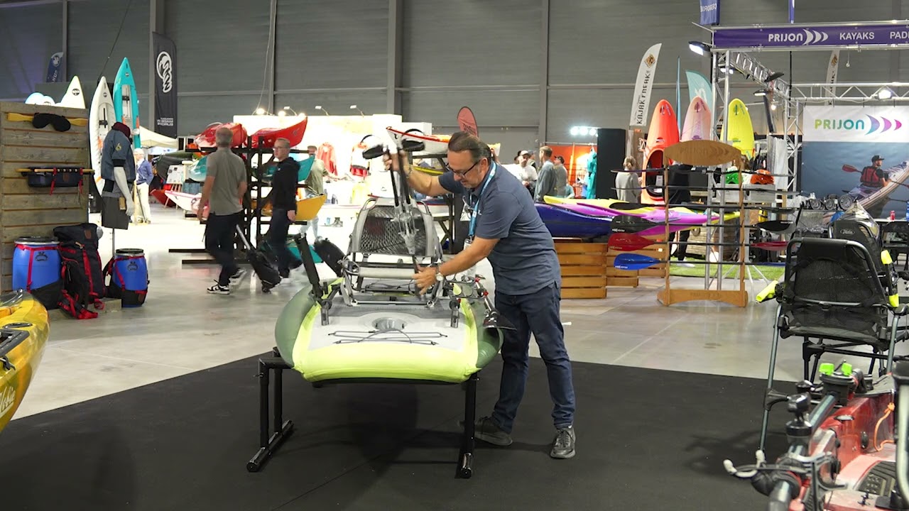Hobie | iTreck Angler 12 | Kayak Fishing | P2S2025