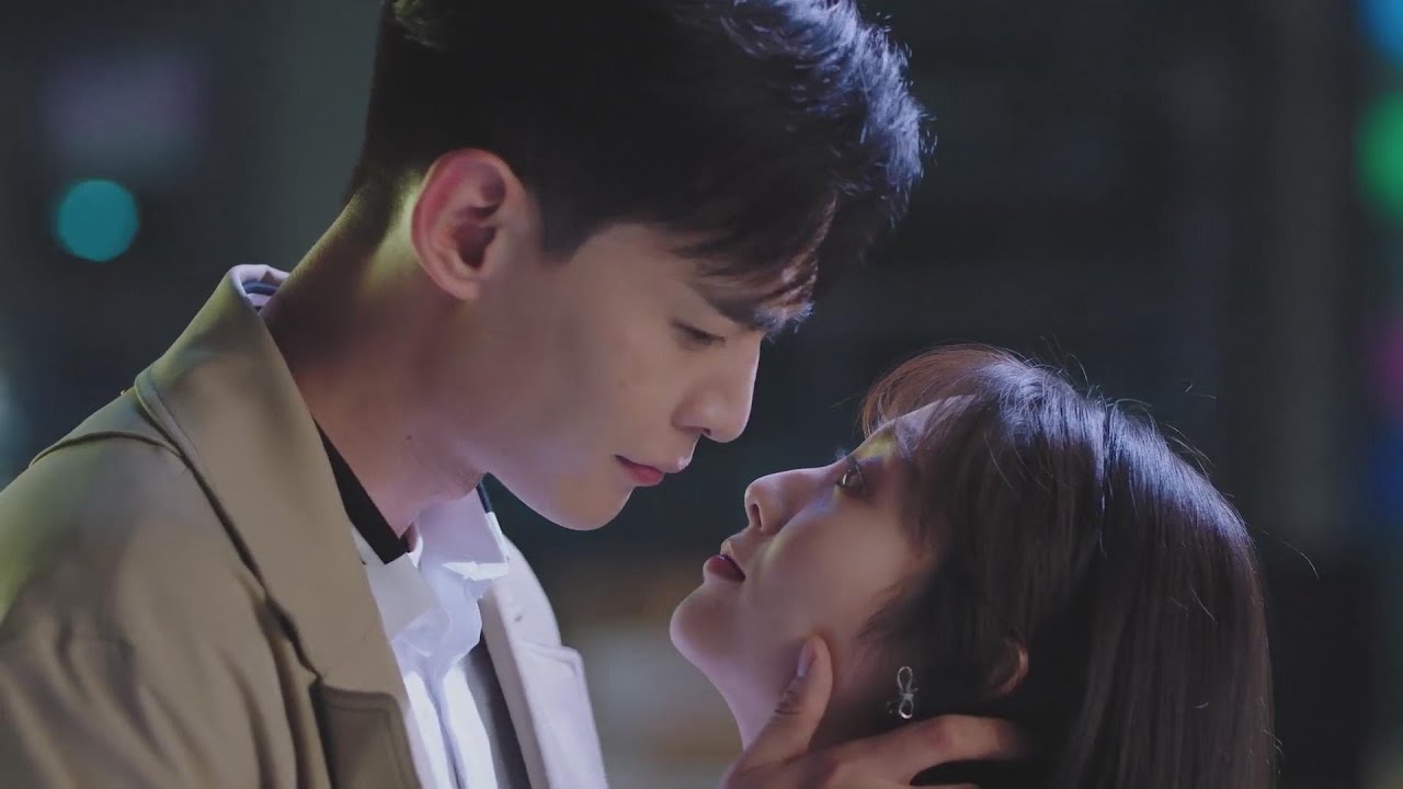 【分离】甜美律师撒娇求约会，医生男友却收到指令赶赴灾区，小娇妻含泪相送抱住不想放开。| 我的小确幸 My Little Happiness 💕 中国电视剧