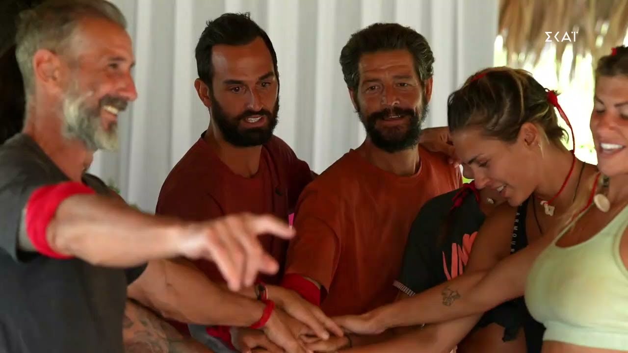 Οι Κόκκινοι χαίρονται αλλά και συγκινούνται με τα μηνύματα επικοινωνίας – Η έμμεση πρόταση γάμου!!!