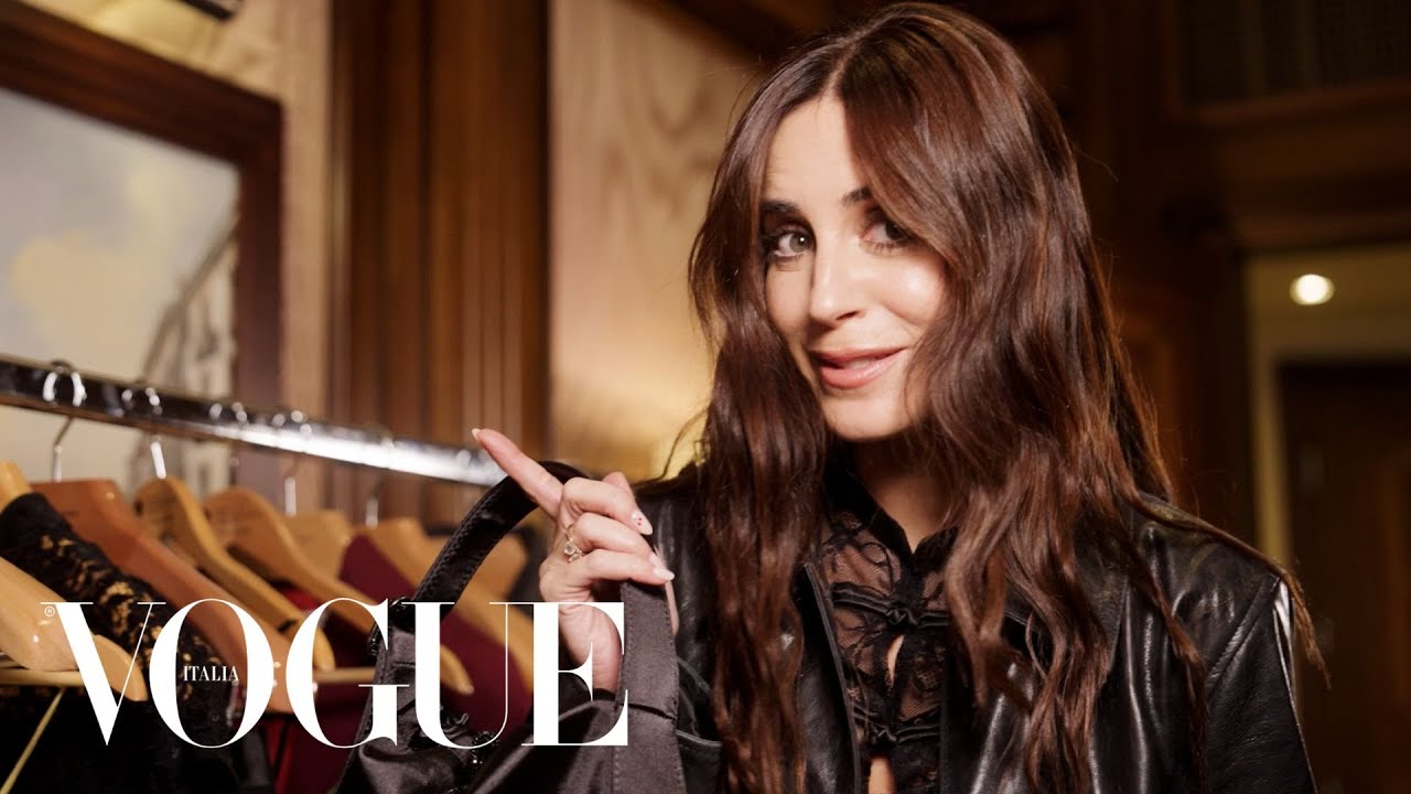 Gala Gonz&agrave;lez si prepara per il launch party della collezione 'Gala x Parfois' | Vogue Italia