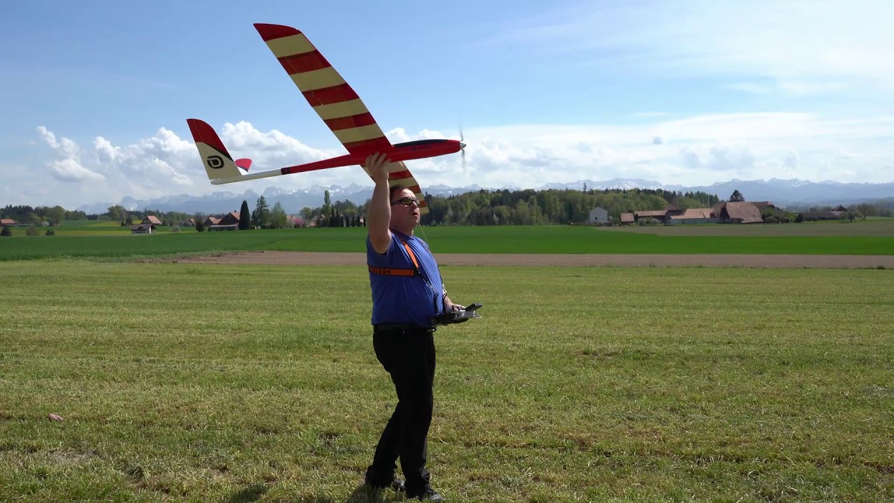 Streamline 270V , Erst- und Zweitflug
