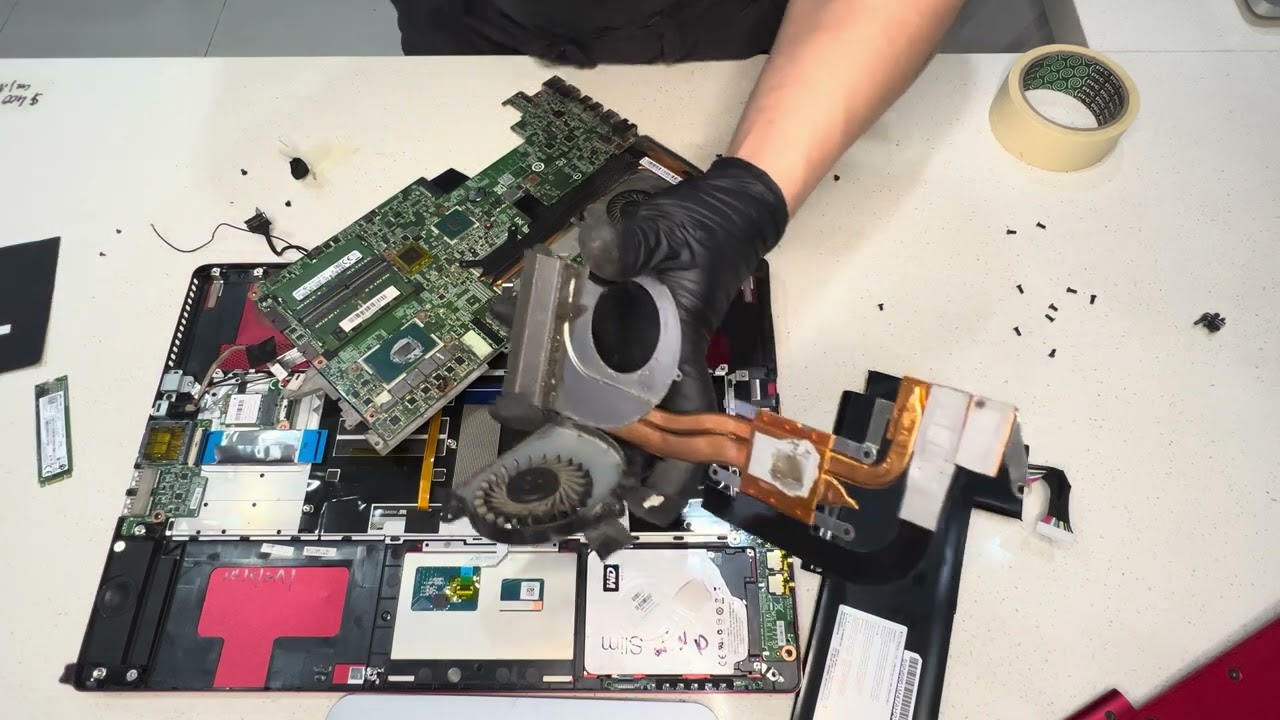 MSI Gaming 17 Replace Thermal Paste/Clean Up Fans/Upgrade/Battery Instalment MS-1775 GS70 6QE#msi