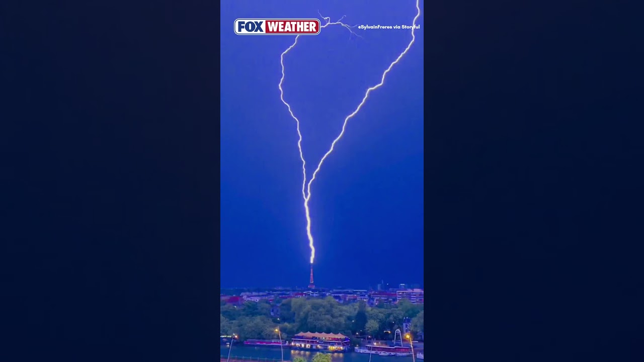 Powerful Lightning Strikes The Eiffel Tower In Paris, France