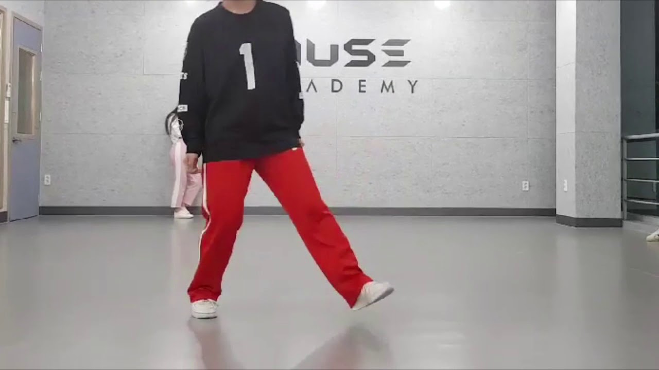기본기 연습 비보잉 스텝(B-boying step) ㅣ Musedacne Academy