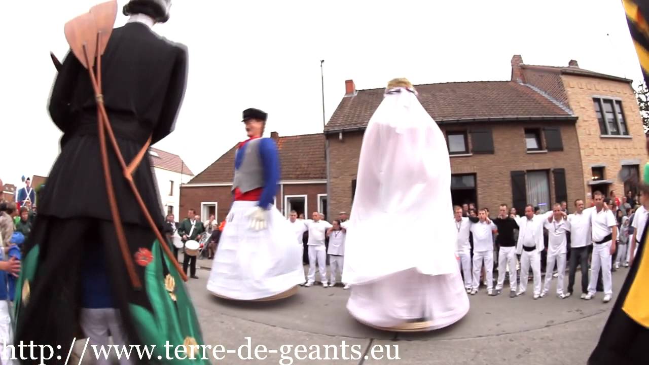 Maffle (Ath) (B)  - 66ème ducasse du Grand K'min 2012 (01)