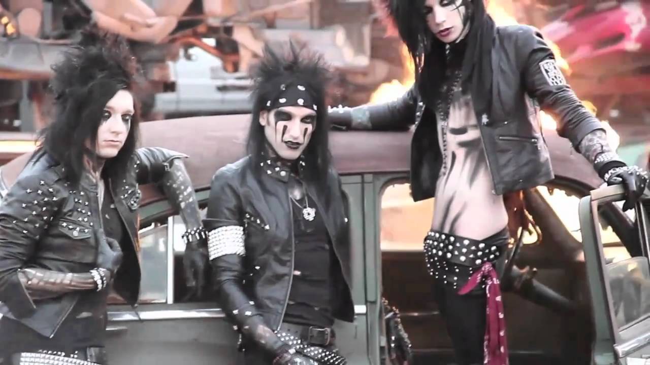 Behind the scenes: Black Veil Brides AP cover shoot