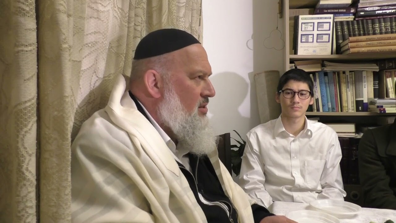 Rabbi David Bar-Hayim Makes Blessing on Rain
