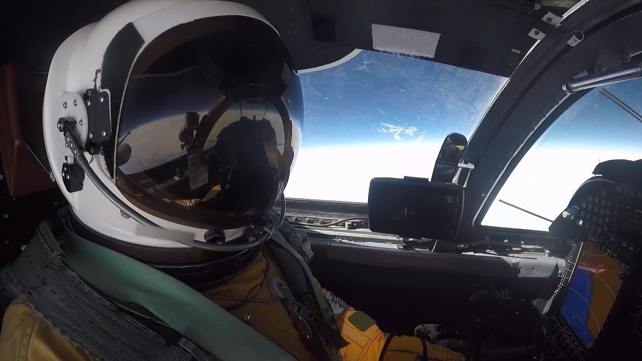 Spectacular U-2 Spy Plane Cockpit View At Ultra-High Altitude