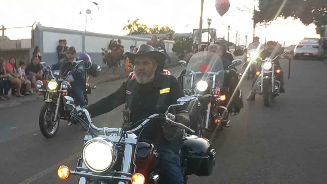 Al rugir de los motores da  inicio el esperado Carnaval de verano de Sarchí 