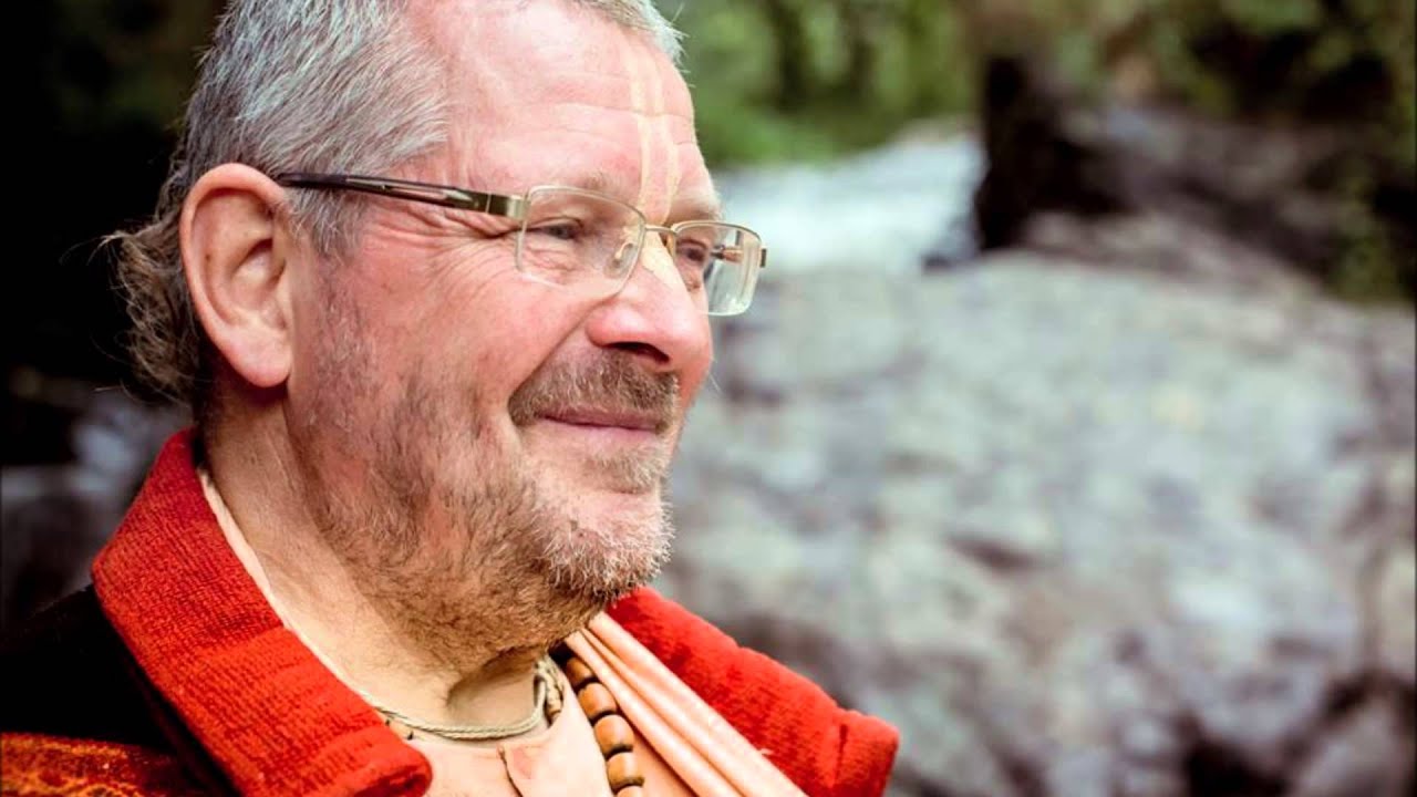CONSEJOS A MIS DISCIPULOS - SRILA PARAMADVAITI SWAMI