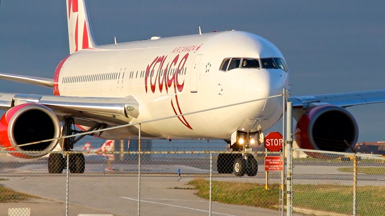 Cockpit Wave! | Air Canada Rouge Boeing 767-300ER Departure from Toronto