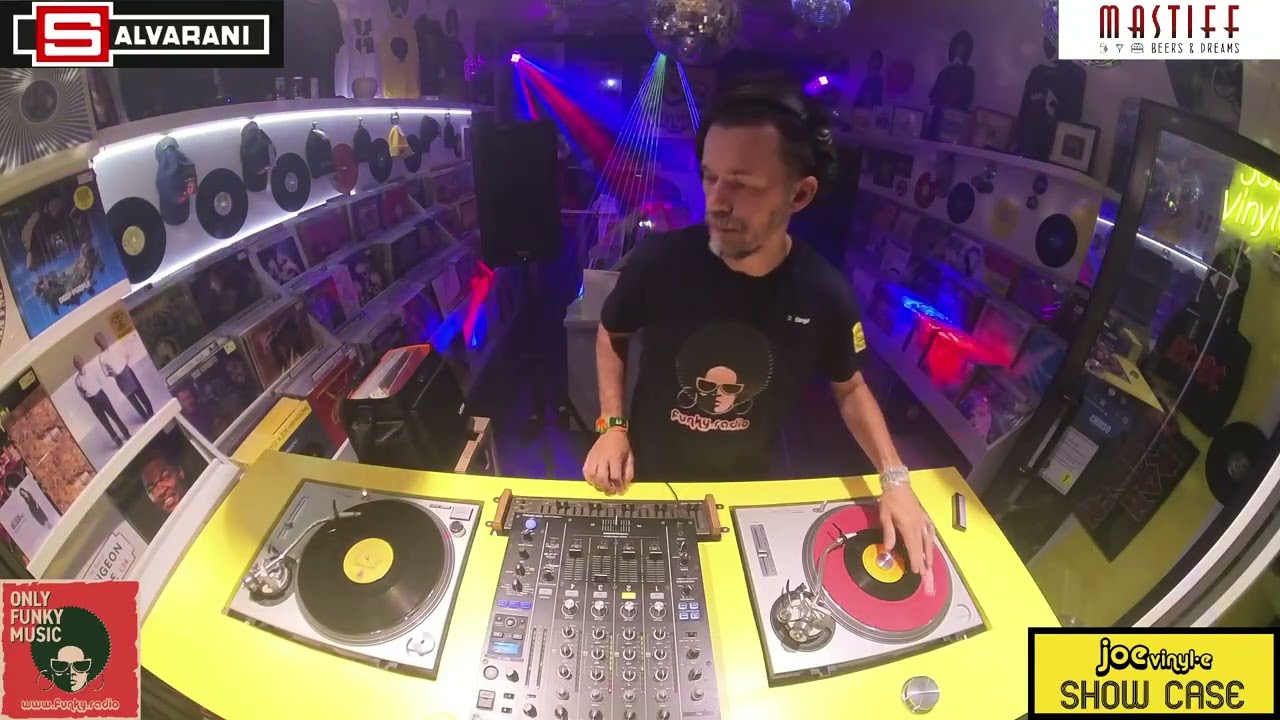 DJ Bond . Joe Vinyle Showcase 2026