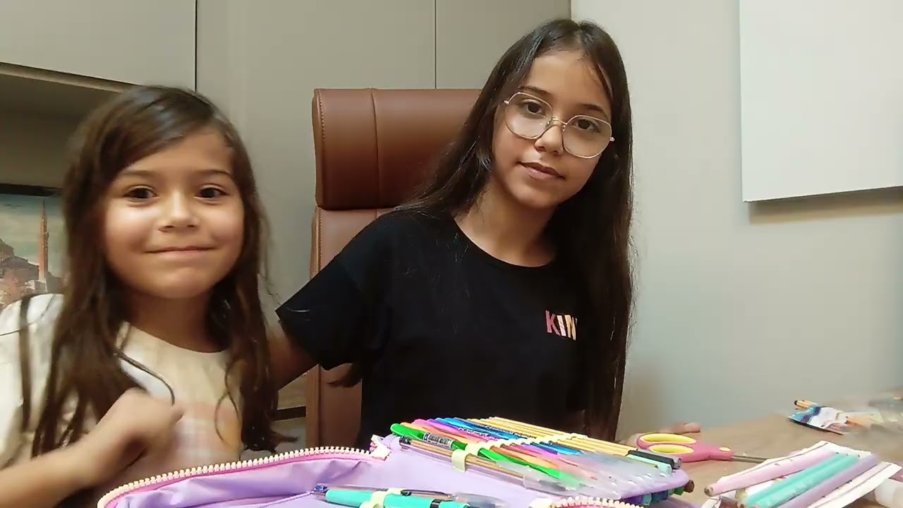 Arrumando o estojo para volta às aulas