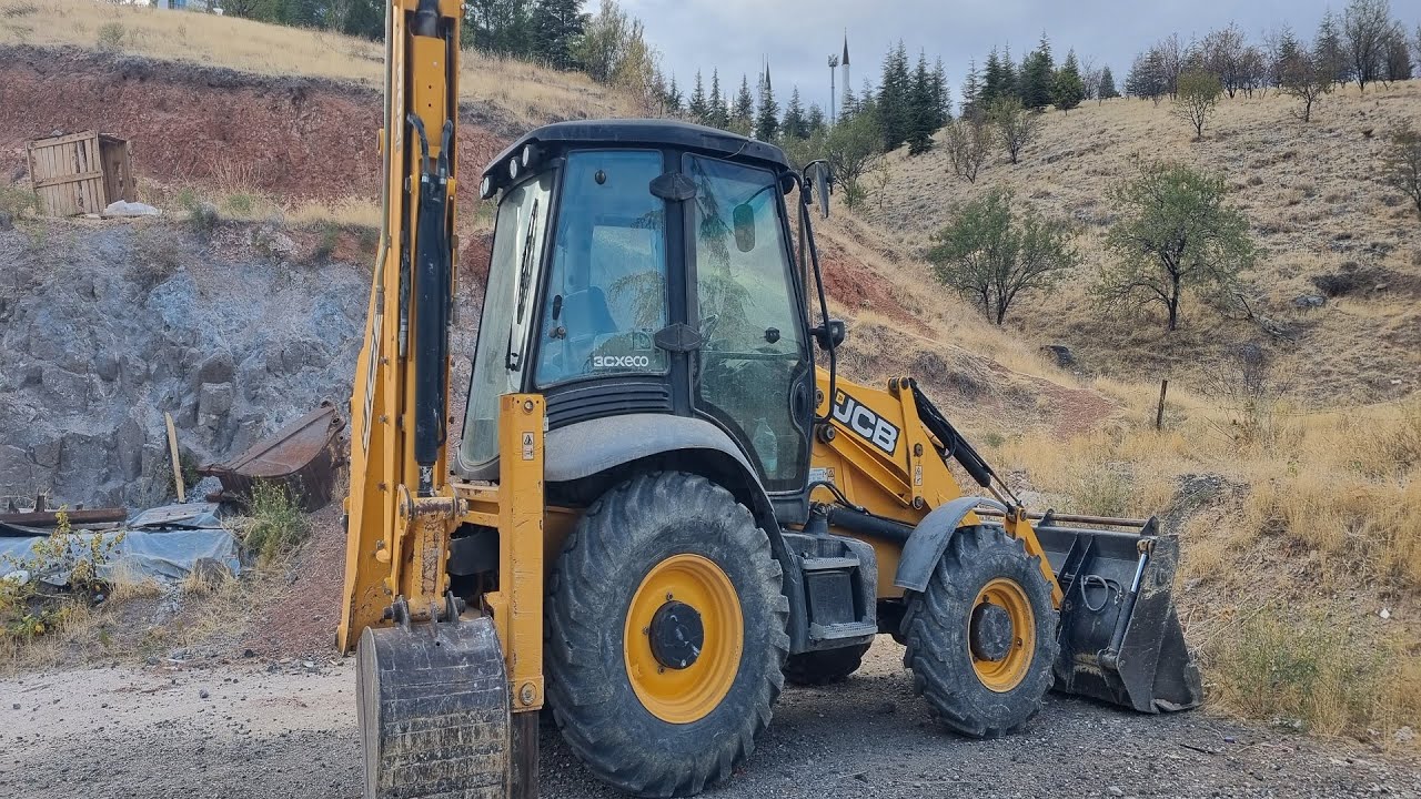 JCB 3CX LE DÖKÜMYERİ DÜZLEDİM