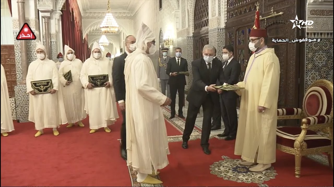 جلالة الملك يستقبل ويعين عددا من السفراء الجديد بالقصر الملكي بالرباط
