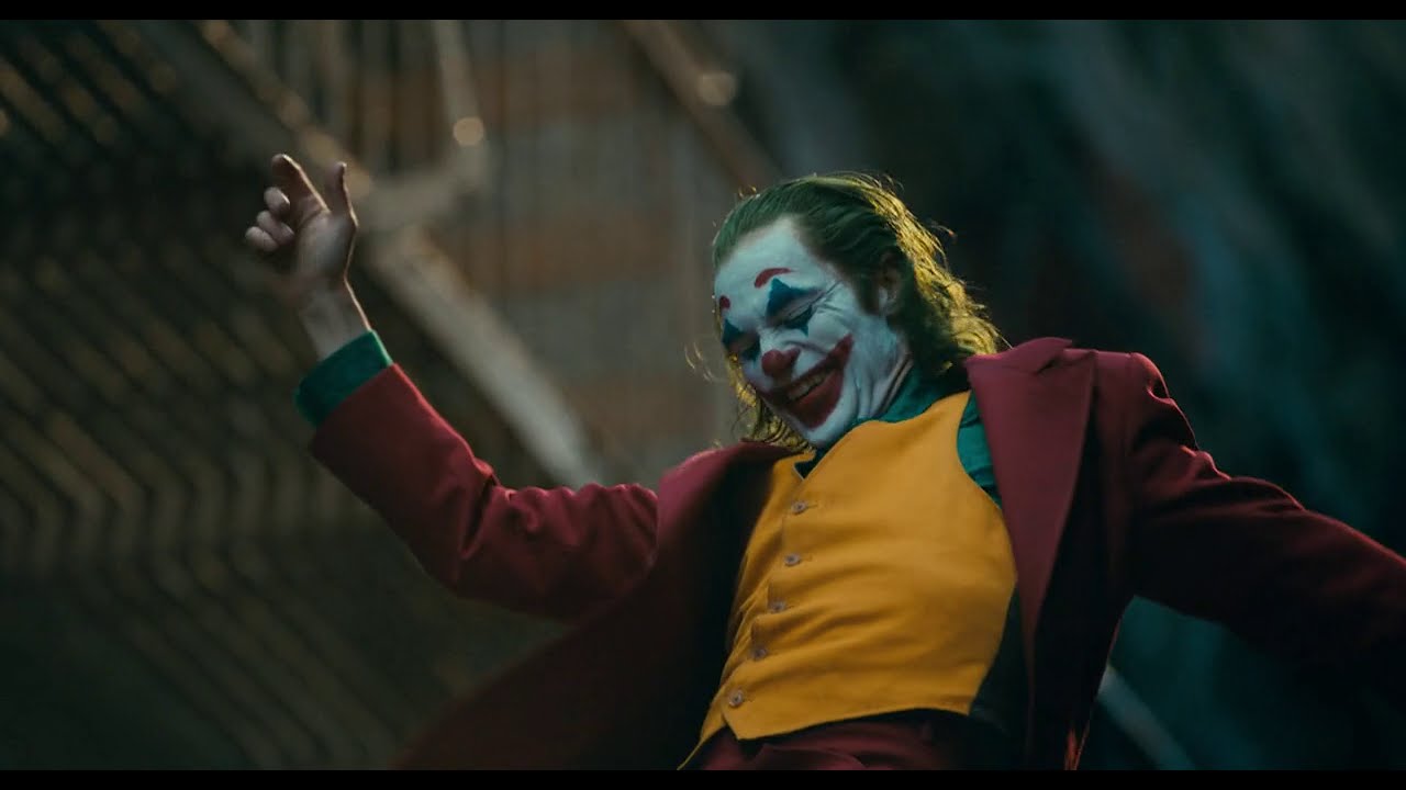 Cena da dan&ccedil;a na escada | Coringa (2019) HD