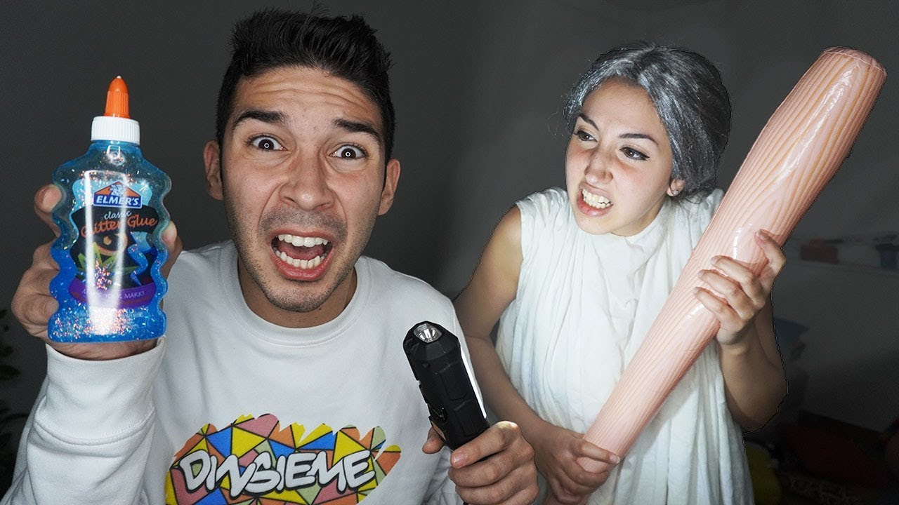 TROVA GLI INGREDIENTI DELLO SLIME NASCOSTI DA GRANNY AL BUIO! *scappa da Granny*
