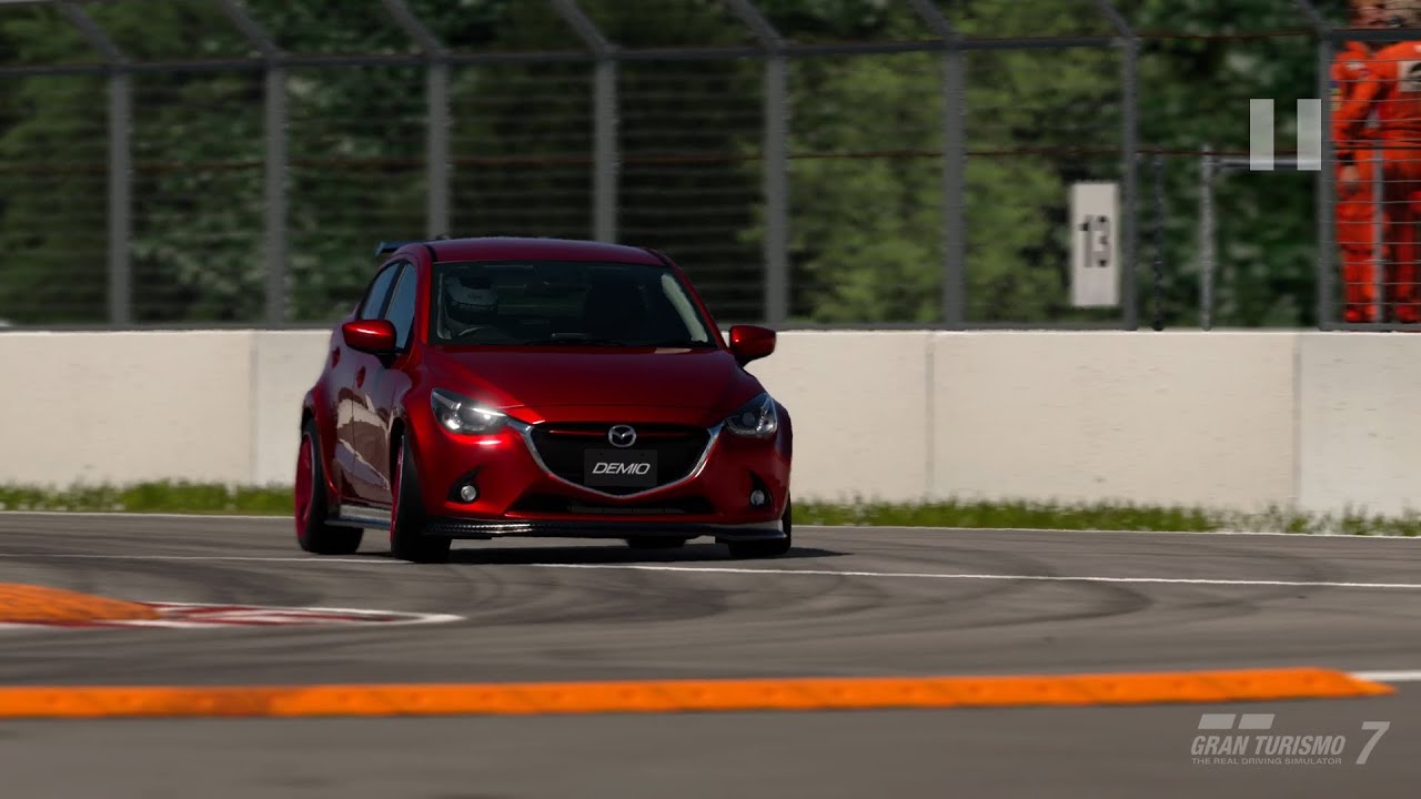 ＧＴ７：フルチューンした マツダ デミオ で ジル・ビルヌーヴ・サーキット を走ってみた