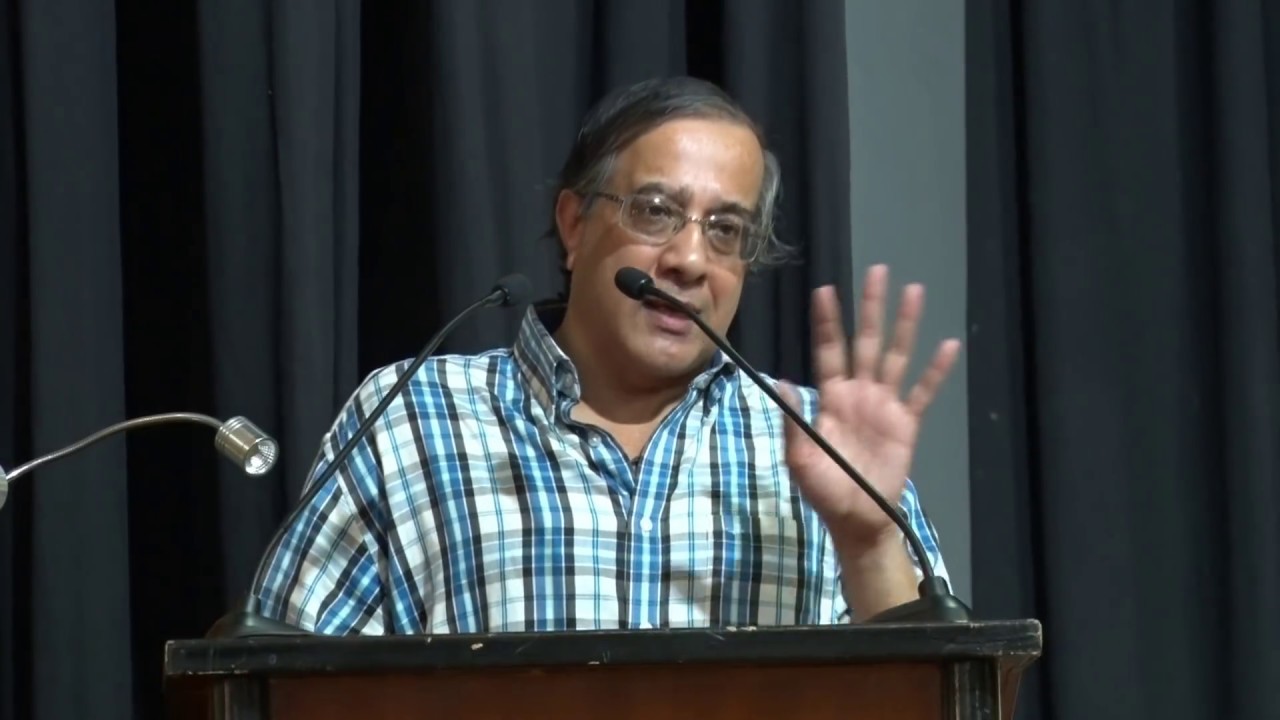 স্বামীজী সীমাহীন আপস নিয়ে বেঁচেছিলেন : TARUN GOSWAMI | Students Home
