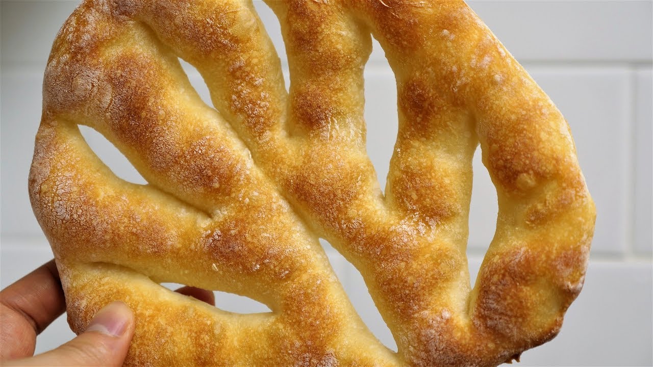 Fougasse and Baked Beans_They Call Me Trinity