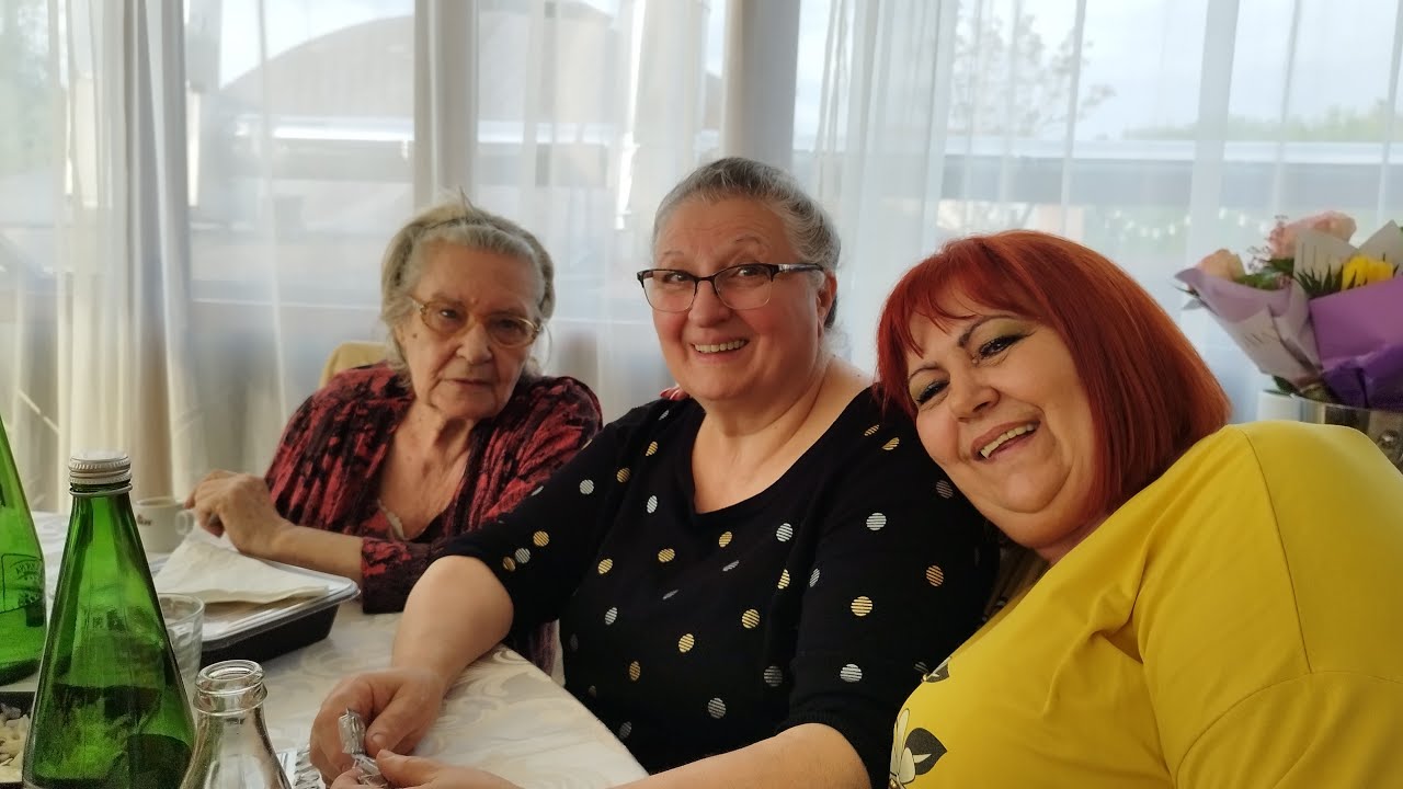 La ziua lui Carmen in vizita la Timișoara cu Bunica,Angi și Natalia