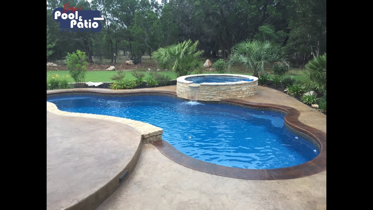 Latham Fiberglass Swimming Pools installed by Garys Pool and Patio. San Antonio TX