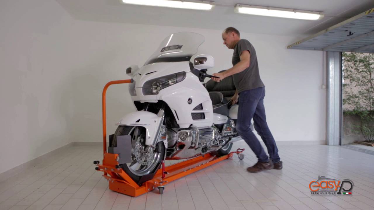 Easy-P - Honda Gold Wing with Bike Shuttle Free WL (BS02)