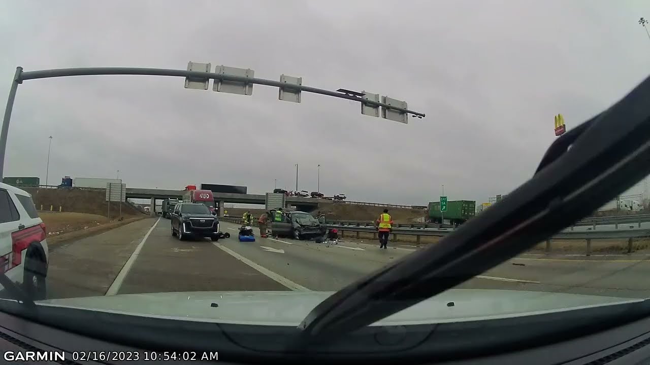 23-0196 SR420 & Libbey Rd. MVC Van vs Semi | Incident Video