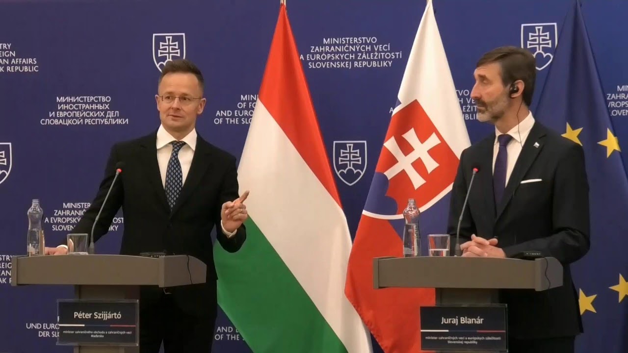 Blanár po schôdzke so Szijjártóm: SR a Maďarsko naďalej stoja na strane mieru