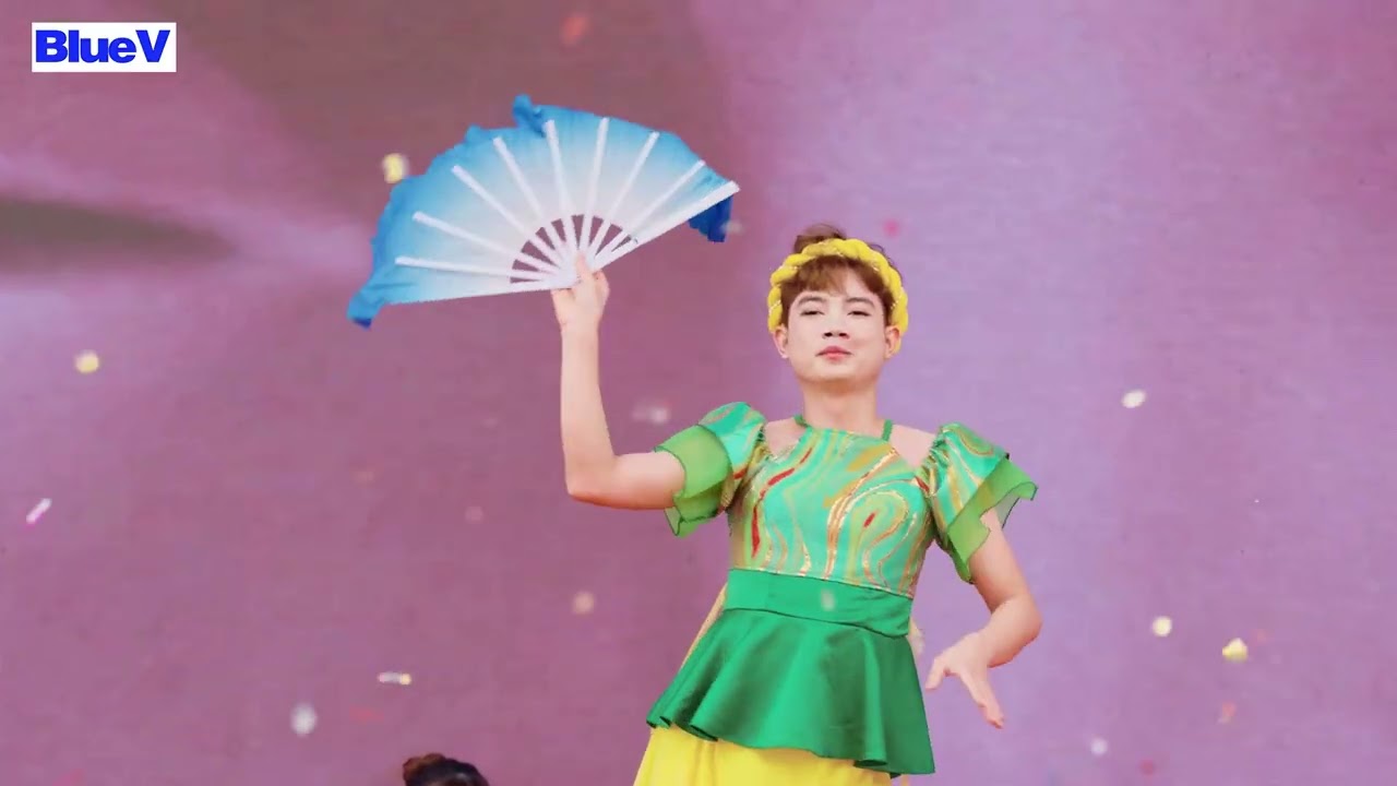 Mời trầu - Văn nghệ tất niên Blueway Vina