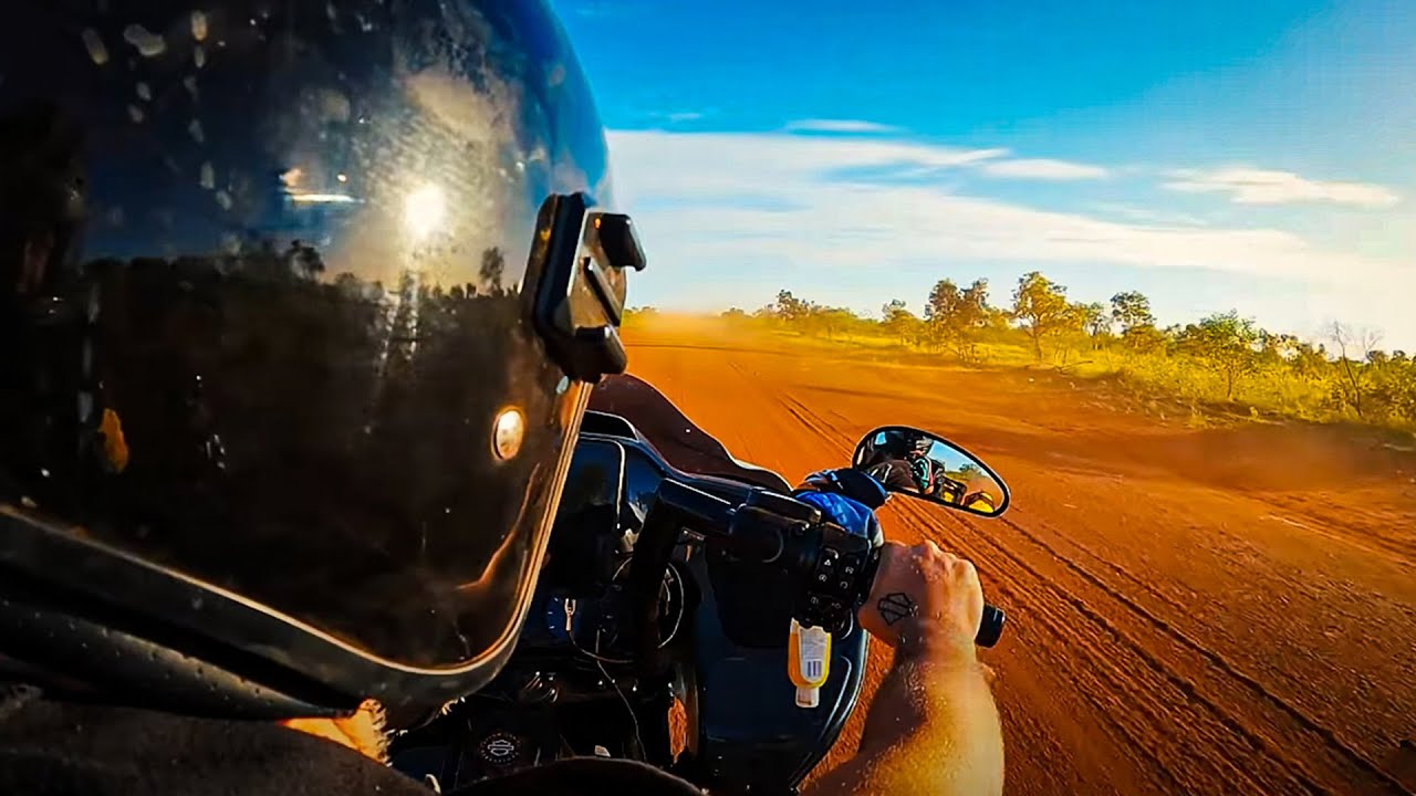Брум, Западная Австралия, на Harley Davidson