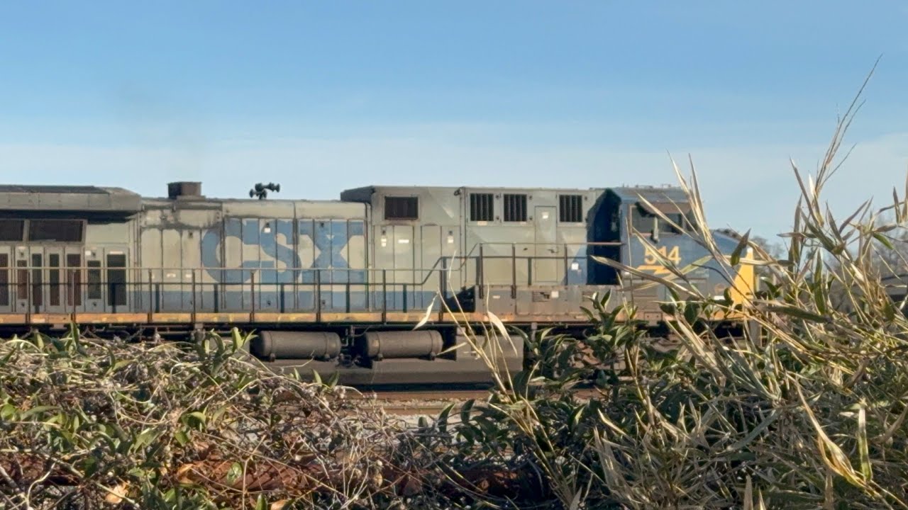 Almost missed CSX R651-20  at the Florence yard