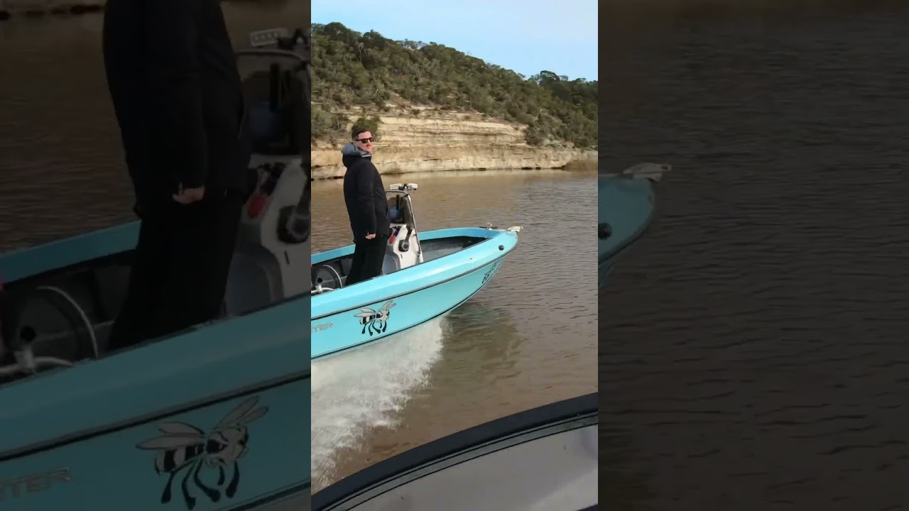 Haines Seawasp on the Glenelg River #mulloway #haines #haineshunter #boat #seawasp #fishing