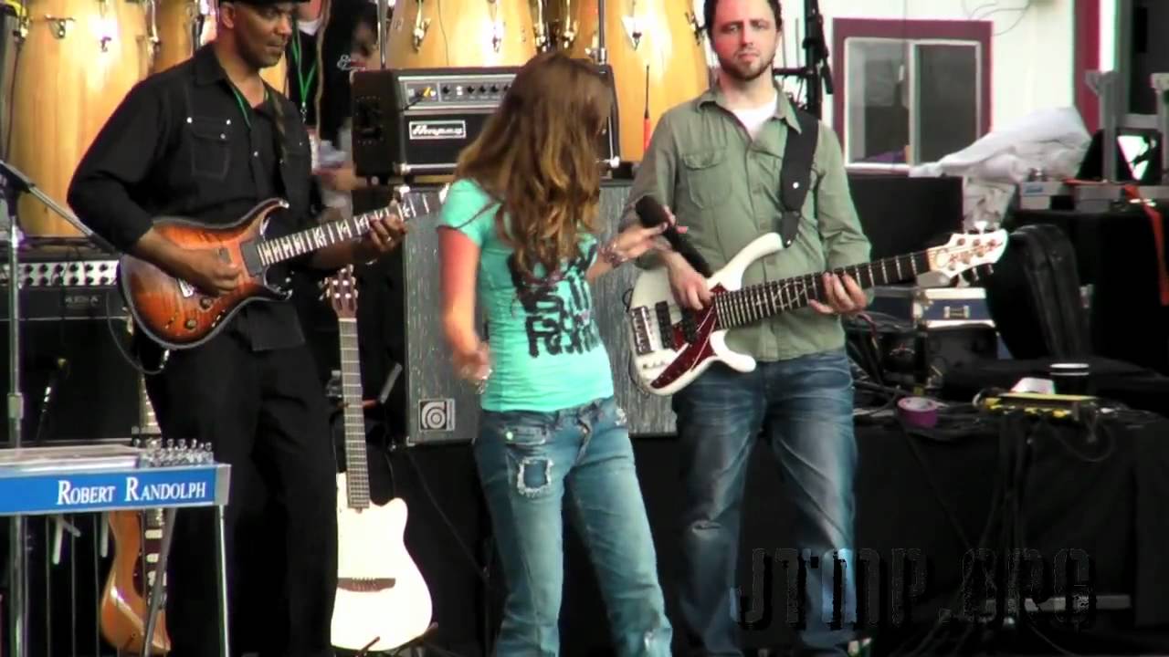 Joss Stone - Live! Earth Day 2010 DC cantando 