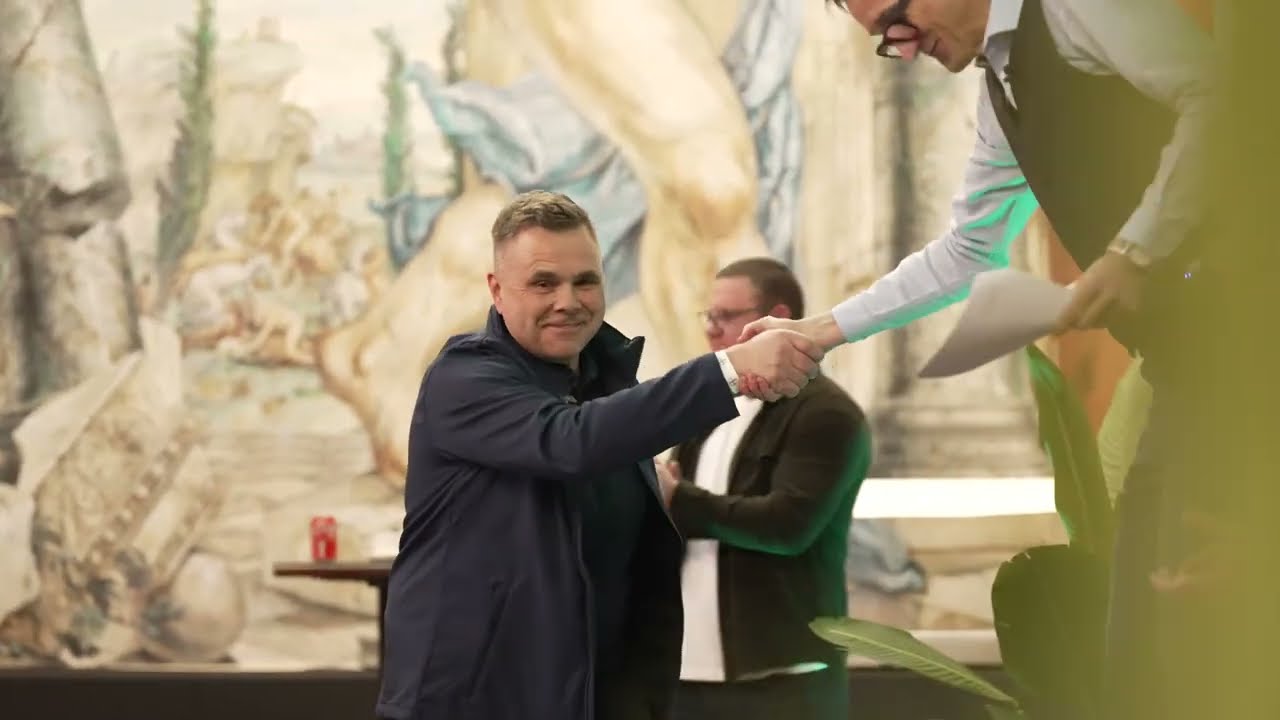 Paint the Whole Picture | Johnstone’s Paint, WST & Mind. Cue the Conversation on Mental Wellbeing