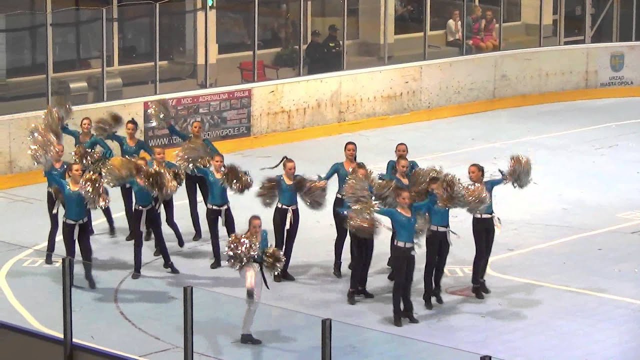Tęcza I Racib&oacute;rz MP Opole 2013 przemarsz pom-pom seniorki