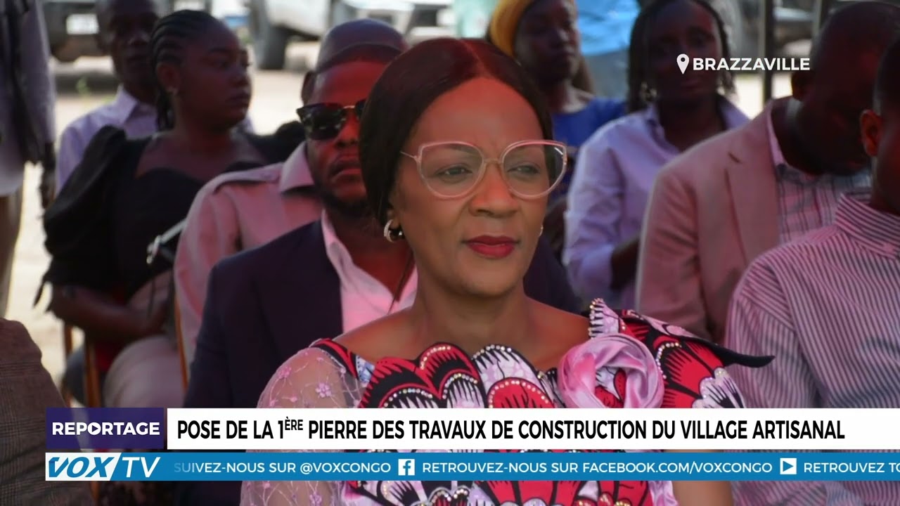 Pose de la 1ère pierre des travaux de construction du village Artisanal