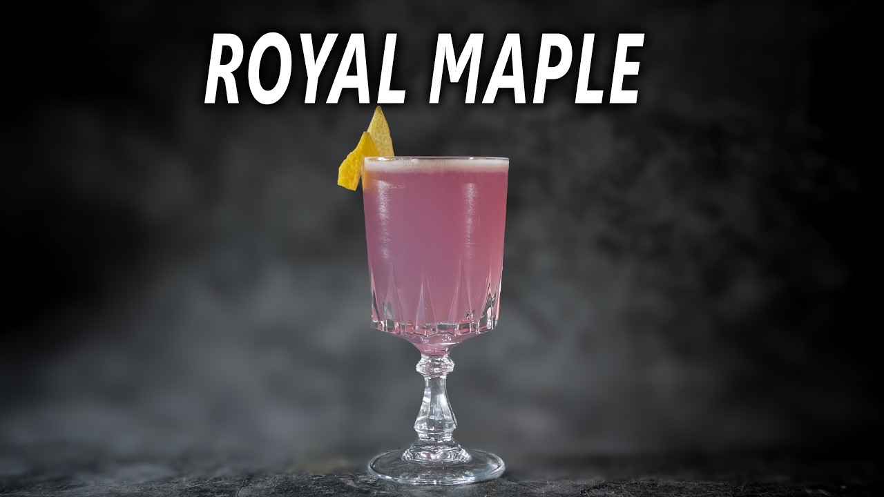 This Gin Cocktail Changes Color - The Royal Maple Cockail