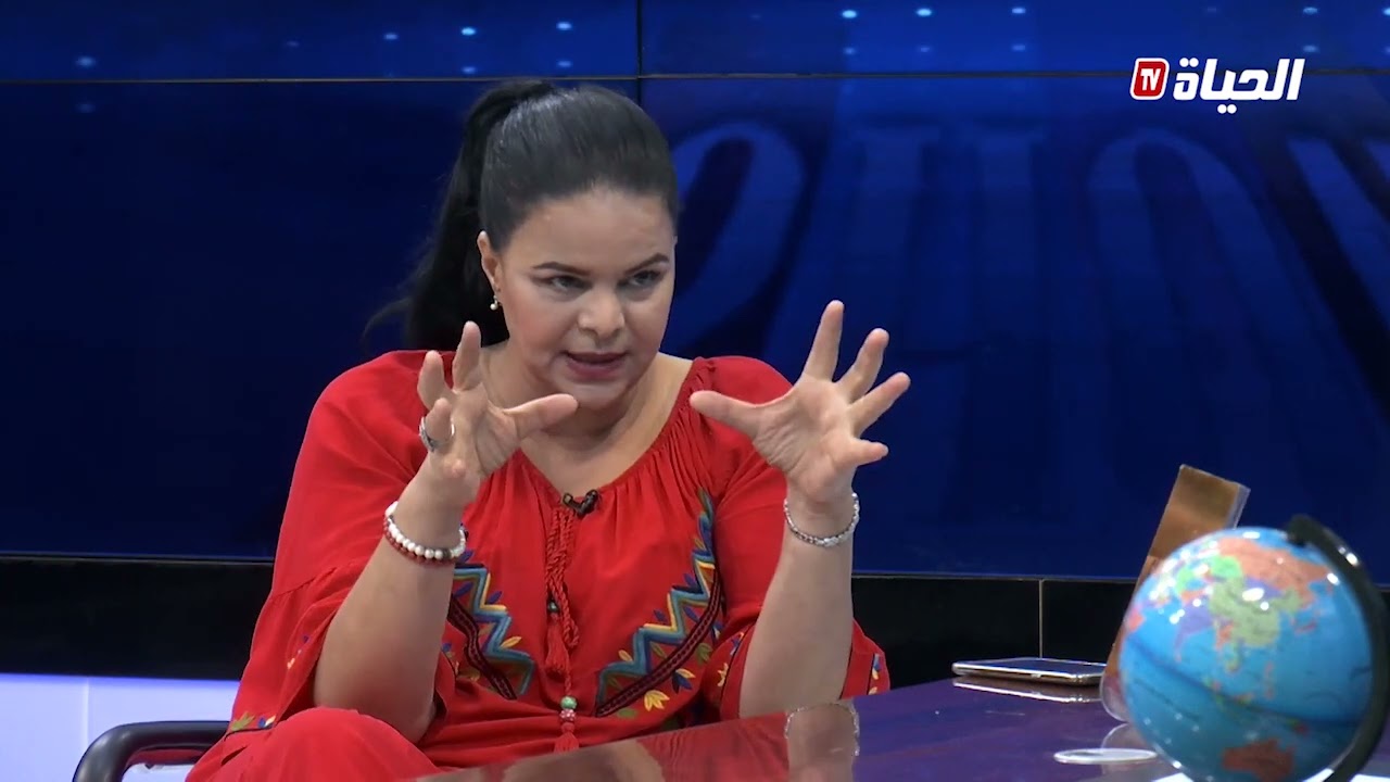 شني شني شو l الممثلة نضال الجزائري تروي قصة نشأتها بالقرية وعيشها بالحراش ودور ذلك في تكوين شخصيتها